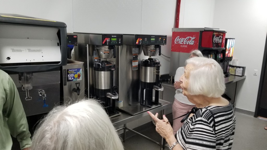 Unfortunately, the tablets are often broken that is why is why we see the servers using pencil and paper. Erickson is leaning on the manufacturer to fix the problem.